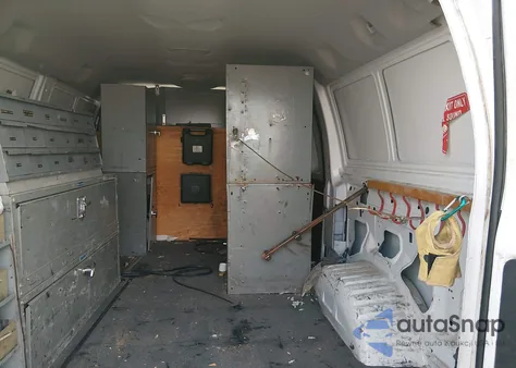 2010 Ford E-350 Super Duty Commercial/Recreational from USA, damaged, VIN 1FTSE3EL2ADA48592